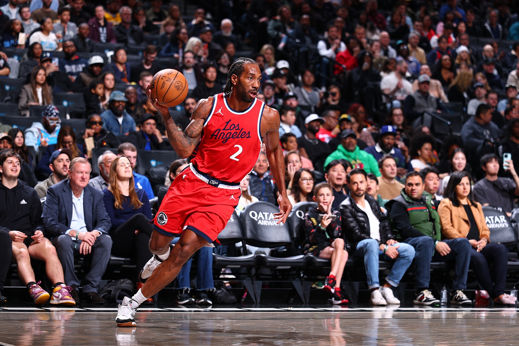 快船客场胜出,哈雷尔接管比赛的简单介绍 快船客场胜出,哈雷尔接管比赛的简单介绍