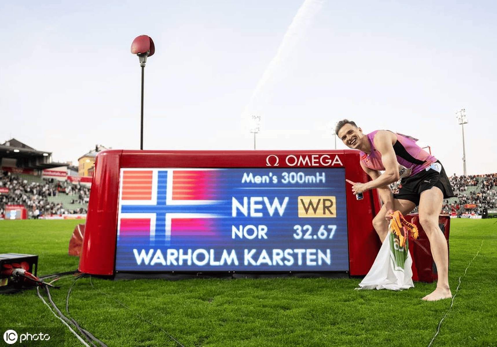 杏彩体育娱乐-英国运动员刷新世界纪录斩获金牌