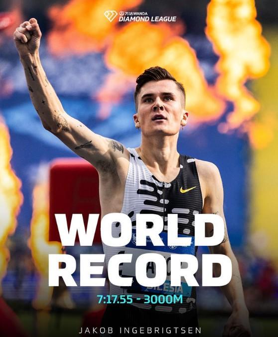 英国运动员刷新世界纪录斩获金牌 英国运动员刷新世界纪录斩获金牌