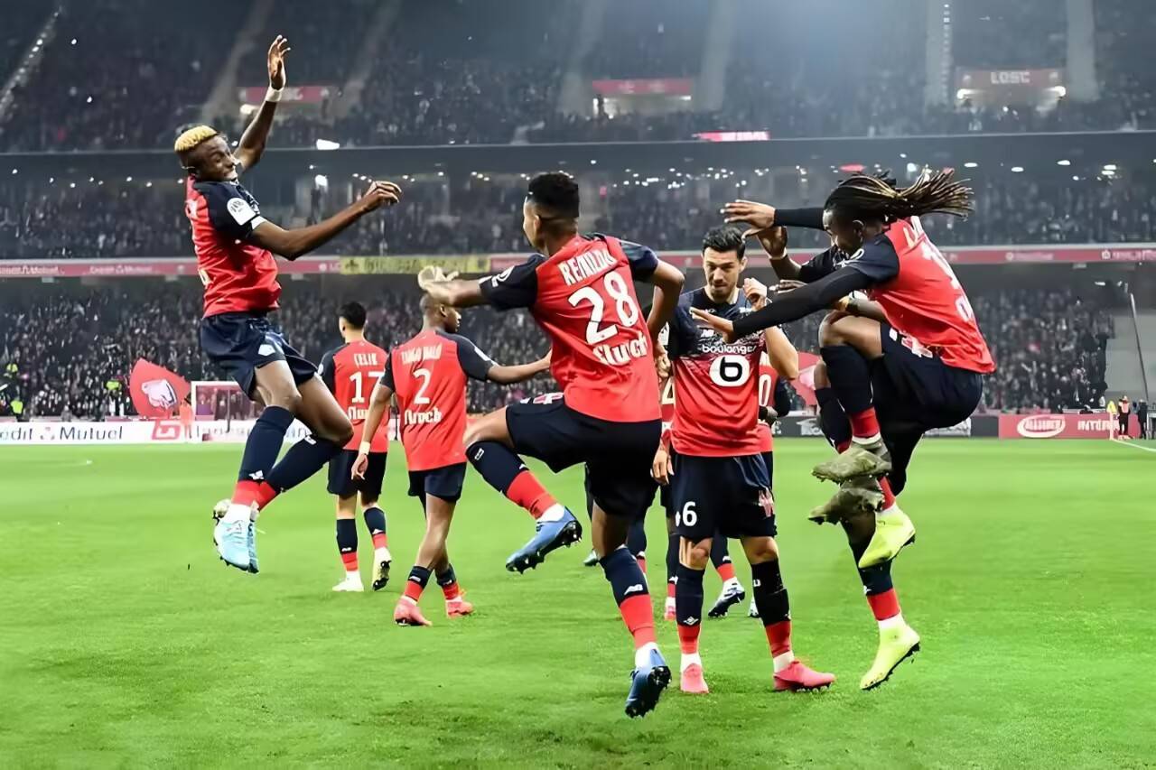 圣埃蒂安客场告捷,法甲排名一路攀升 圣埃蒂安客场告捷,法甲排名一路攀升