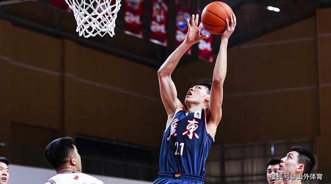 包含深圳男篮迎战北方劲旅,备战充足的词条 包含深圳男篮迎战北方劲旅,备战充足的词条