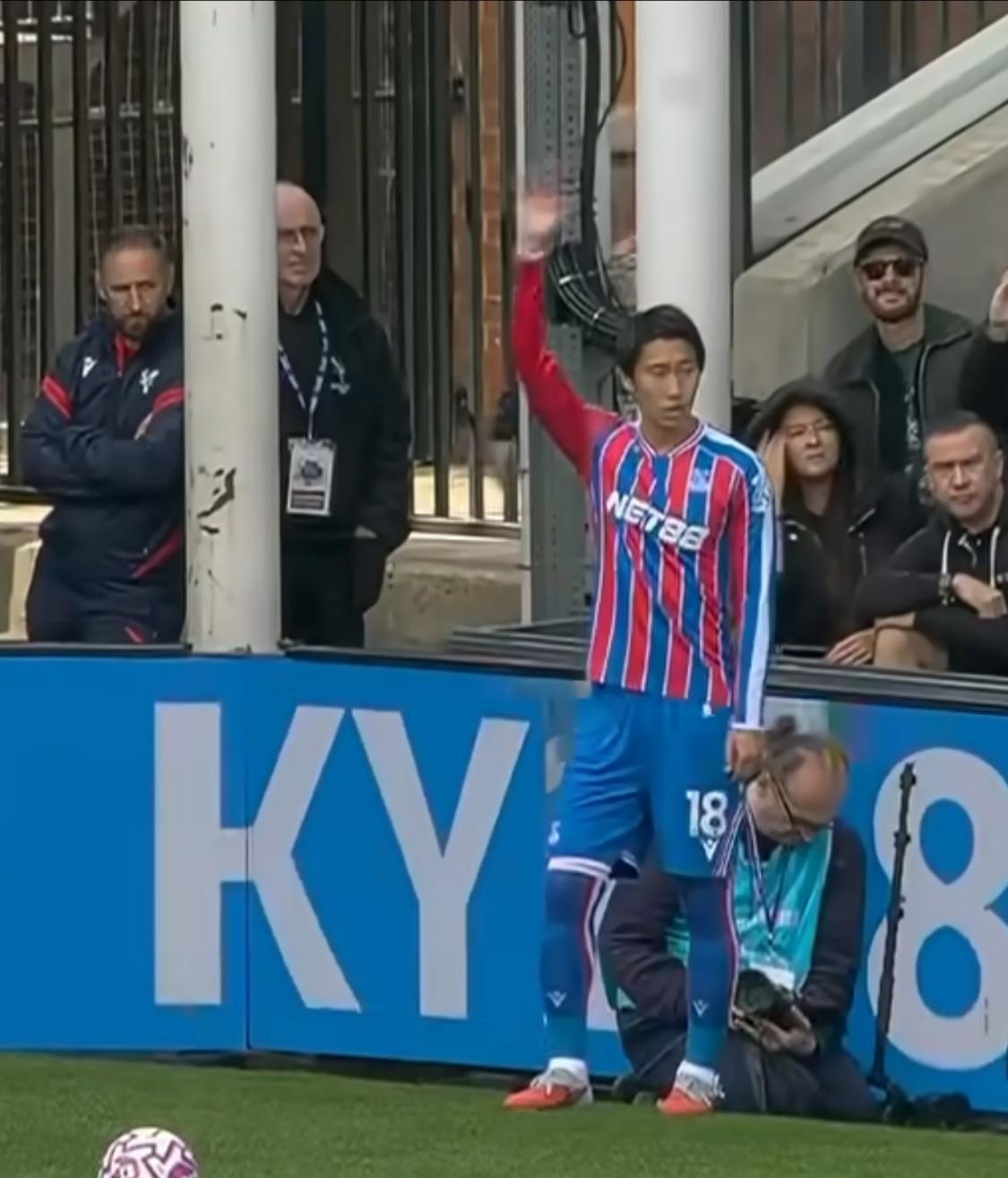 水晶宫上演绝杀好戏,客场险胜对手的简单介绍 水晶宫上演绝杀好戏,客场险胜对手的简单介绍