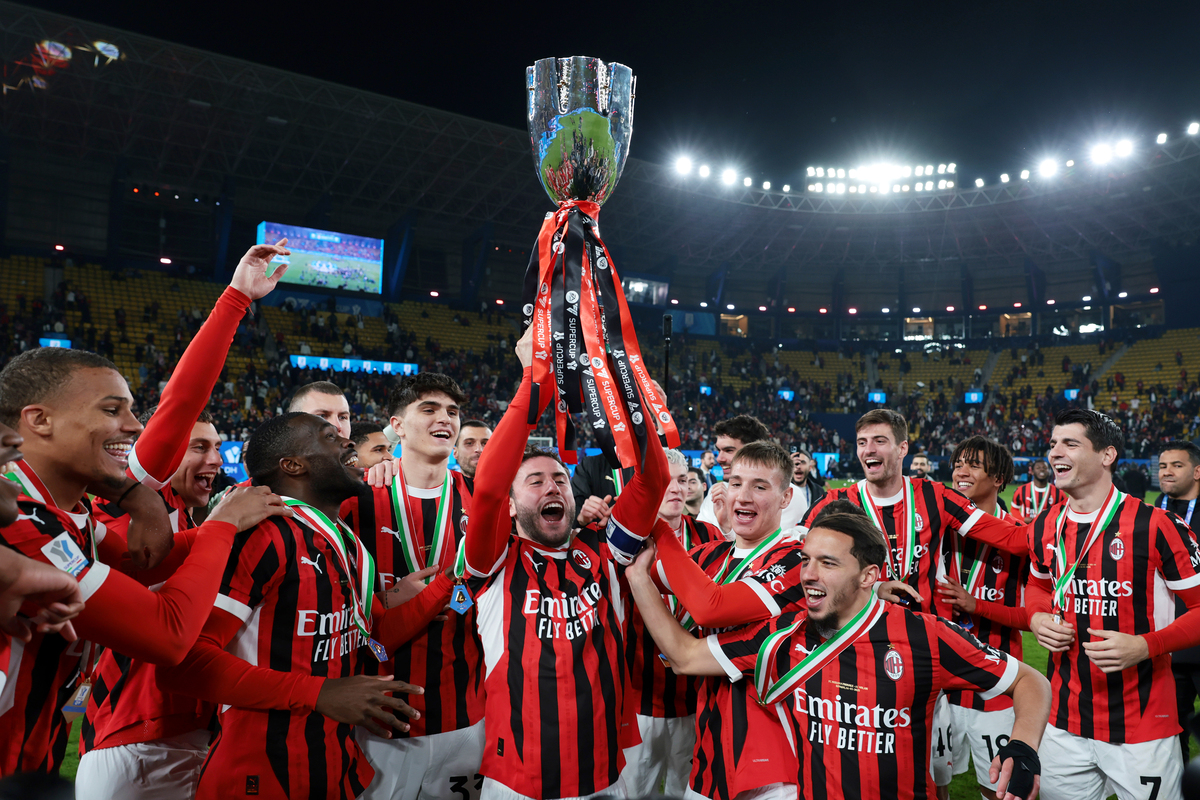 杏彩体育网址-包含利物浦迎战曼城，双雄对决势均力敌的词条