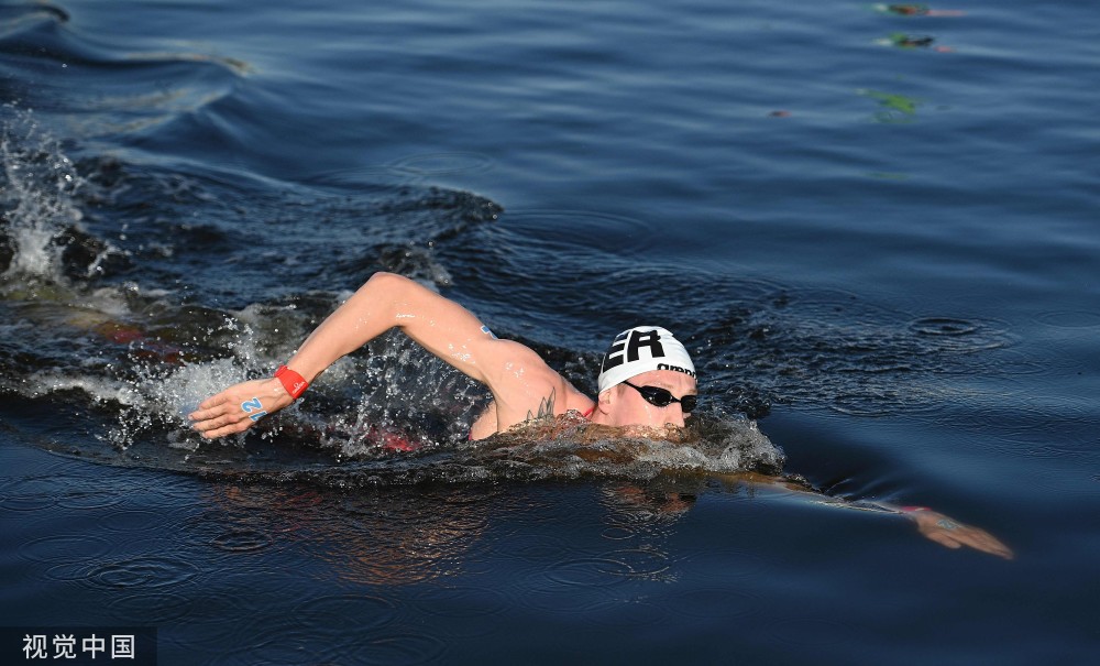 荷兰游泳选手刷新纪录,夺得金牌 荷兰游泳选手刷新纪录,夺得金牌